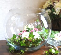 ボウル型ウエルカムボード<br>
・文字のみ彫刻 <br>
会場飾り付け実例<br>
<br>
<br>