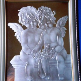 額入彫刻ガラス<br>
IN-12ふたりの天使<br>
段彫り242×303mm<br>
<span style="color:#ff0000;">24000円</span> <img class="wp-image-179" src="https://www.kobo-abe.com/wp-content/uploads/2018/06/000m1511.gif" width="80" height="25"><br>
<br>
<center><a href="https://www.kobo-abe.com/order?product=%E9%A1%8D%E5%85%A5%E5%BD%AB%E5%88%BB%E3%82%AC%E3%83%A9%E3%82%B9%E3%80%80IN-12" target="_blank"rel="noopener"><img border="0" src="https://www.kobo-abe.com/wp-content/uploads/2016/10/order-or200.png" width="200px" alt=""></a></center>
<br>
<br>