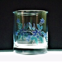 ロックグラスA≪桔梗≫ <br>
径74×H88mm 275cc<br>
加工費込 3900円<br>
<br>
<center><a href="https://www.kobo-abe.com/order?product=%E7%B5%B5%E6%9F%84%E3%82%B0%E3%83%A9%E3%82%B9%EF%BC%9C%E6%A1%94%E6%A2%97%EF%BC%9E" target="_blank" rel="noopener noreferrer"><img border="0" src="https://www.kobo-abe.com/wp-content/uploads/2016/10/order-or200.png" width="160px" alt=""></a></center><br>
<br>
<br>
<br>
<br>