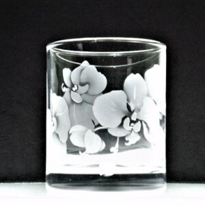 逸品グラス≪ラン≫<br>
ロックグラス(275㏄<br>
径74mmH88mm)<br>
4000円<br>
<center><a href="https://www.kobo-abe.com/order?product=%E9%80%B8%E5%93%81%E3%82%B0%E3%83%A9%E3%82%B9%E2%89%AA%E3%83%A9%E3%83%B3%E2%89%AB" target="_blank" rel="noopener noreferrer"><img border="0" src="https://www.kobo-abe.com/wp-content/uploads/2016/10/order-or200.png" width="180px" alt=""></a></center><br>