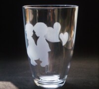 フリーグラス『ケン&メリー』