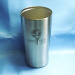 持込みのデザインを彫刻
<br>
<br>