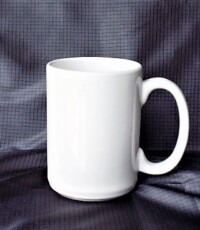 陶器マグカップ特大<br>
径8.7㎝前後 高11.7㎝前後<br>
アイボリー系,容量450㏄位<br>
加工費込み(着色有)<br>
3800円<br>
<br>
<center><a href="https://www.kobo-abe.com/order?product=%E9%99%B6%E5%99%A8%E3%83%9E%E3%82%B0%E3%82%AB%E3%83%83%E3%83%97%E7%89%B9%E5%A4%A7" target="_blank" rel="noopener noreferrer"><img border="0" src="https://www.kobo-abe.com/wp-content/uploads/2016/10/order-or200.png" width="180px" alt=""></a></center>
<br>
<br>