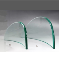 ガラス盾半月型 ひすい色<br>
ガラス製の盾、ずっしりし<br>
た重さの自立型です。<br>
M版サイズ122x240x10mm <br>
売切れ<br>
<br>
<br>
L版サイズ154x295x10mm<br>
特別価格4800円(加工費込) 在庫品のみ<br>
<center><a href="https://www.kobo-abe.com/order?product=%E3%82%AC%E3%83%A9%E3%82%B9%E7%9B%BE%E5%8D%8A%E6%9C%88L" target="_blank" rel="noopener"><img border="0" src="https://www.kobo-abe.com/wp-content/uploads/2016/10/order-or200.png" width="200px" alt=""></a></center><br>
<br>
<br>