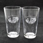 持込み画像をオールディーズ風に彫刻したクラフトビアグラス。<br>
<br>
<br>